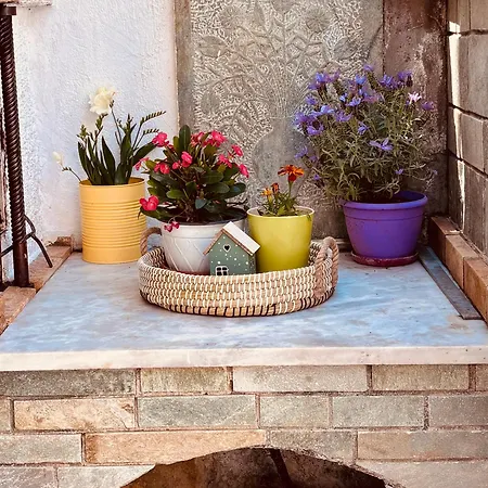 Casa Crystallia * Chalkís
