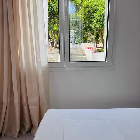 Casa Crystallia *